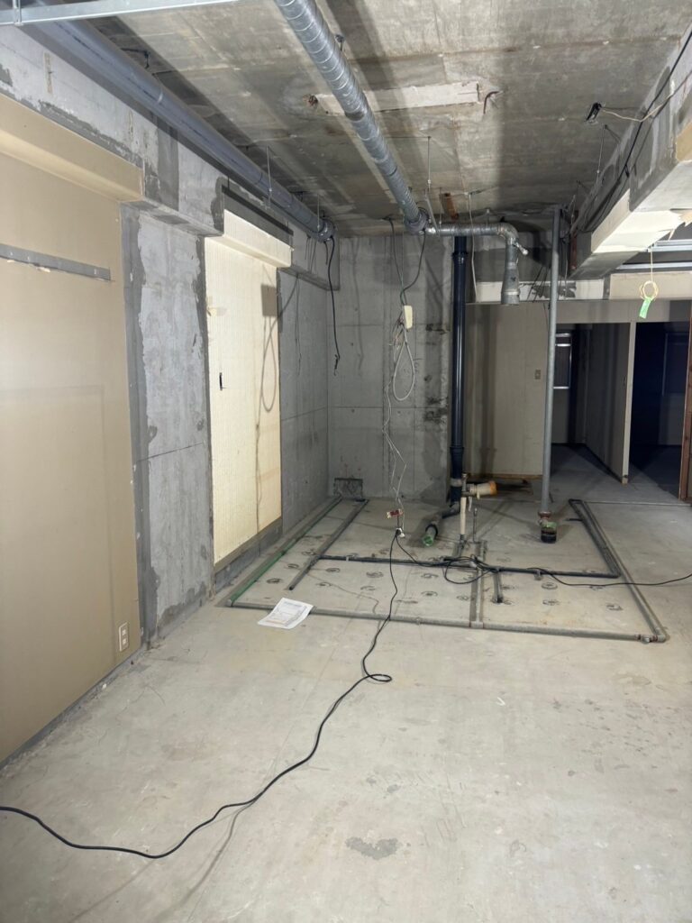 大阪府　吹田市　新装工事