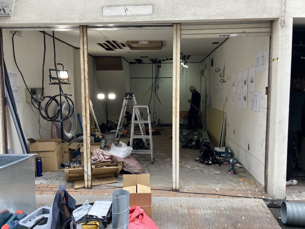 大阪市　浪速区　店舗新装工事