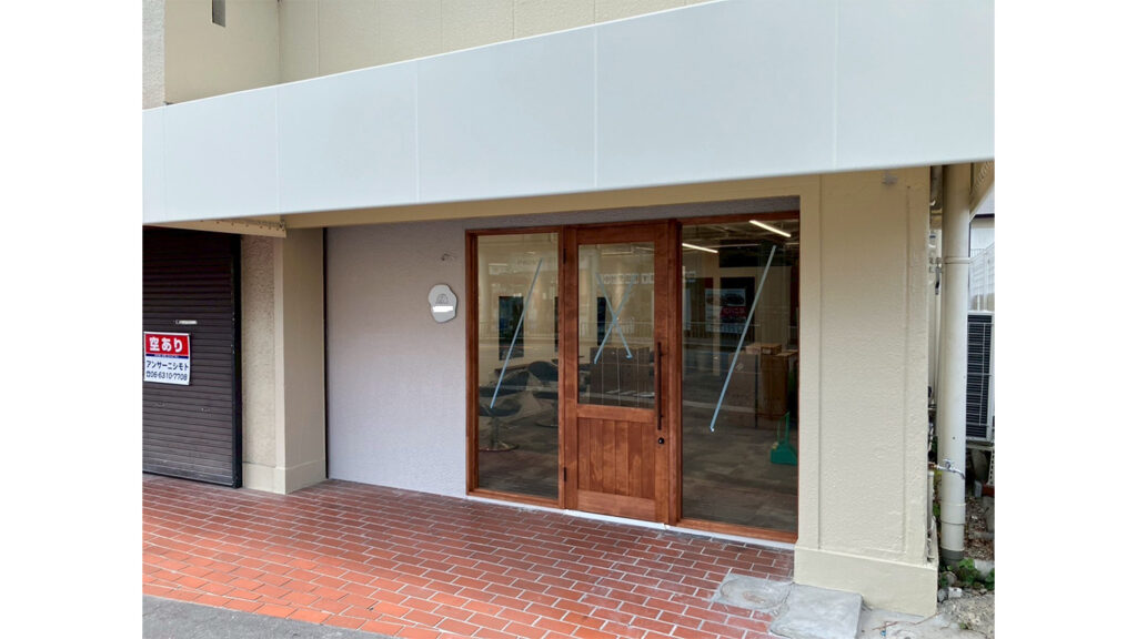大阪府　摂津市　店舗新装工事