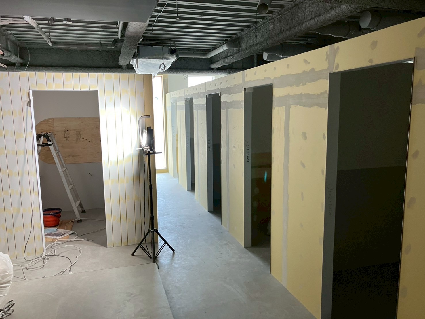 神戸　三ノ宮　店舗新装工事